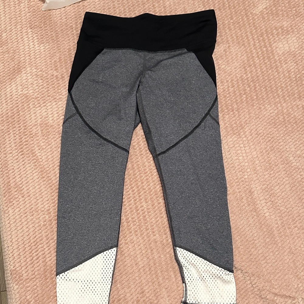 Lucy Black, Gray, and White Leggings